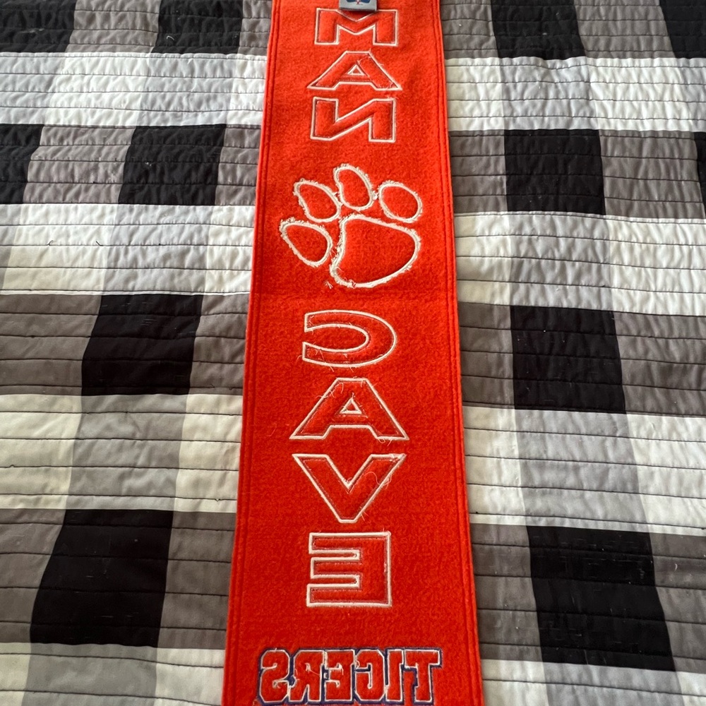 Clemson Tigers Banner NWT - Picture 6 of 6